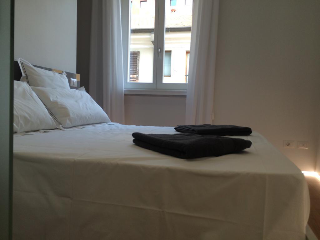 Milano Repubblica Suite Centro Luaran gambar